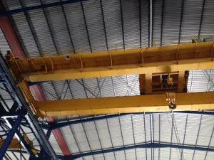 3-32ton رافعة كهربائية مزدوجة الشعاع رافعة علوية سهلة التشغيل عالية الأداء