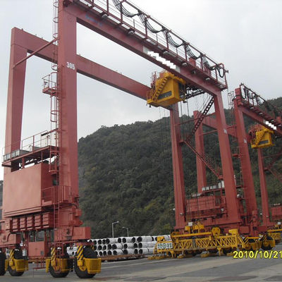 رافعات حاويات Quayside 40ton Rmg تشحن إلى الرافعة الجسرية الشاطئية 380VAC